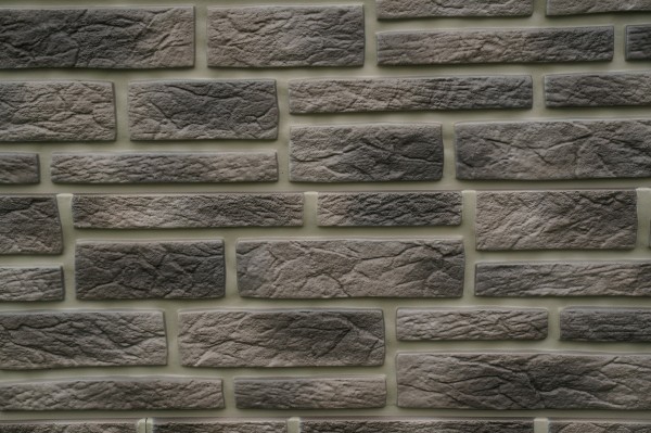 Фасадная панель Ю-пласт Стоун Хаус S-Lock Таганай туманный купить в Пыть-Яхе